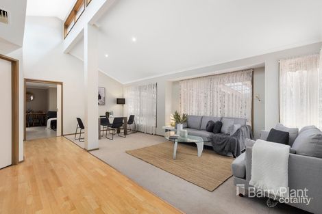 Property photo of 37 McGlynn Avenue South Morang VIC 3752