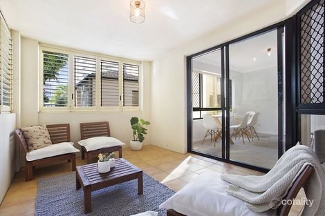 Property photo of 4/4-6 Acacia Avenue Surfers Paradise QLD 4217