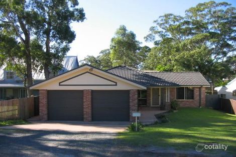10 Kurrawong Ave, Hawks Nest, NSW 2324