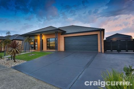 Property photo of 24 Dusseldorp Avenue Pakenham VIC 3810