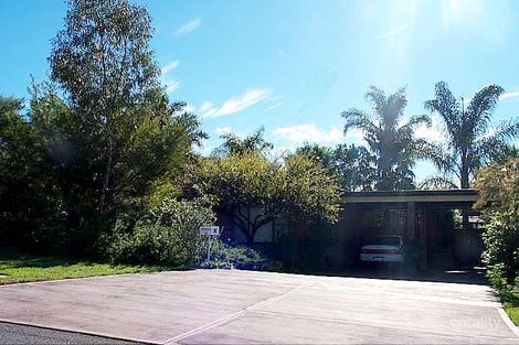 18 Bellairs Rd, Kardinya, WA 6163