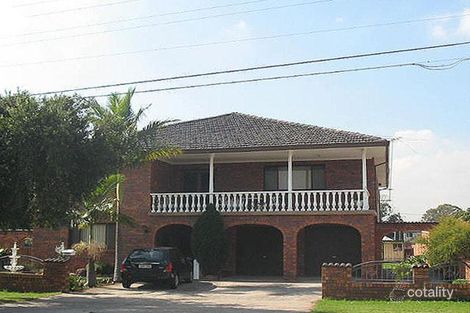 6 Hercules St, Fairfield East, NSW 2165