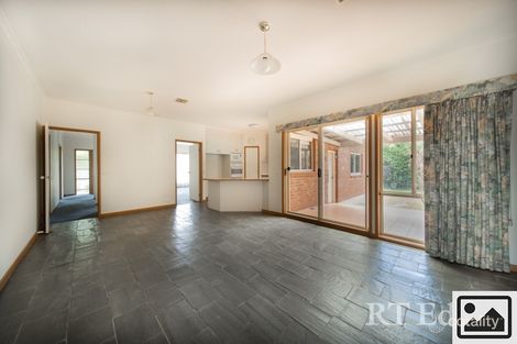 Property photo of 2 Peter Godden Drive Woodend VIC 3442