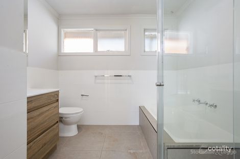 Property photo of 35 Hornsby Drive Langwarrin VIC 3910