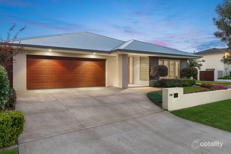 8 Turton Rd, Moorebank, NSW 2170