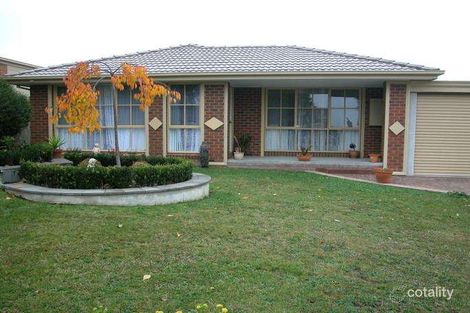 15 Cheriton Dr, Mooroolbark, VIC 3138