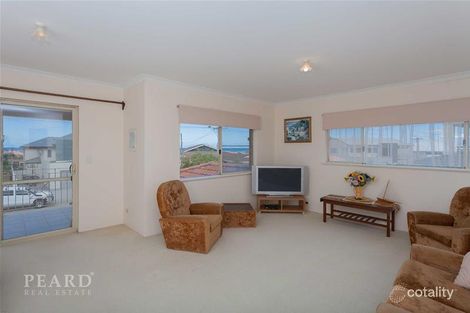 Property photo of 18 Urbahns Way Hillarys WA 6025