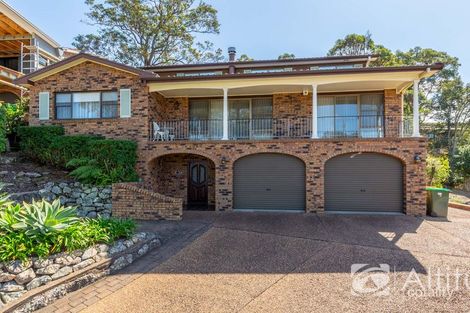 Property photo of 13 Hibiscus Close Speers Point NSW 2284