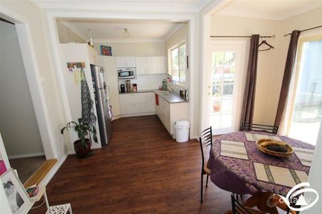 Property photo of 2 Endsleigh Avenue Orange NSW 2800