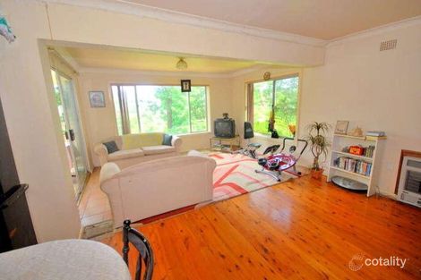 Property photo of 12 Chestnut Street Wyoming NSW 2250
