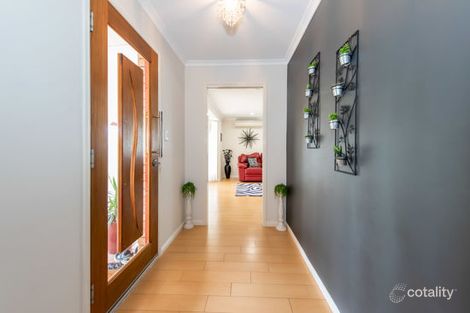 Property photo of 27 Frank Cowley Drive Glenella QLD 4740