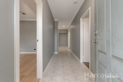 Property photo of 8 Strabane Green Ridgewood WA 6030
