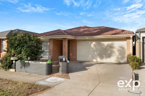 3 MAIDENHAIR DR, WALLAN, VIC 3756