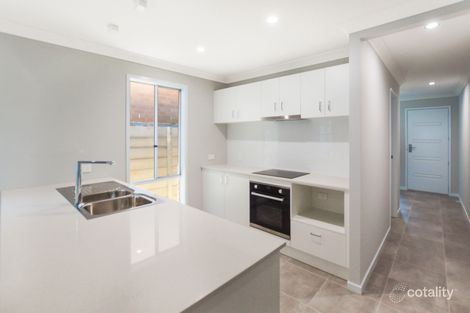 Property photo of 8 Finlayson Street Spring Mountain QLD 4300