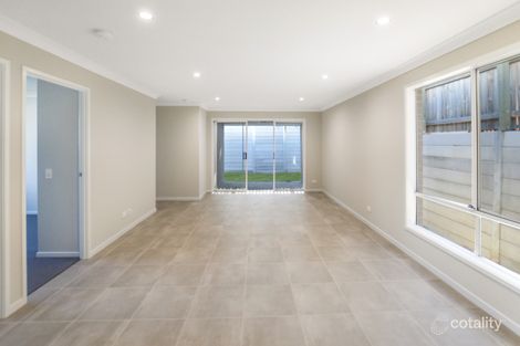 Property photo of 8 Finlayson Street Spring Mountain QLD 4300