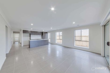 Property photo of 8 Barley Crescent Clyde North VIC 3978