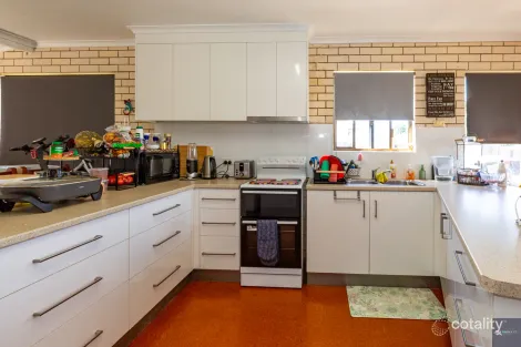 Property photo of 20 Campbell Street Burnett Heads QLD 4670