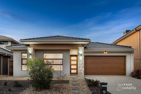 Property photo of 39 Pilatus Crescent Point Cook VIC 3030