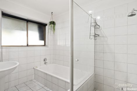 Property photo of 42 Hamersley Circuit Alexandra Hills QLD 4161