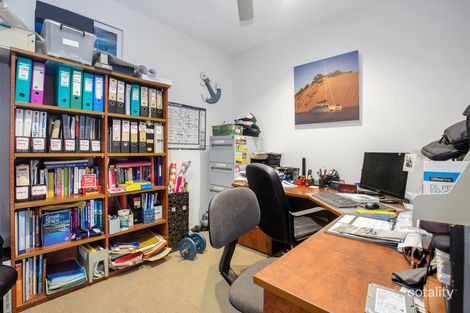 Property photo of 98 Southaven Drive Helensvale QLD 4212