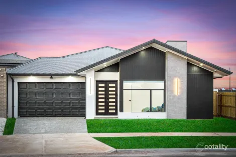12 Caviar Cct, Aintree, VIC 3336
