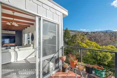 Property photo of 21 Wayne Avenue Sandy Bay TAS 7005