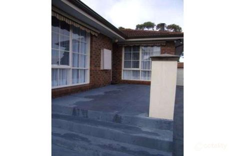 Property photo of 6 Kernot Crescent Noble Park North VIC 3174