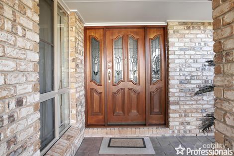 Property photo of 9 Dumfries Court Beaconsfield QLD 4740