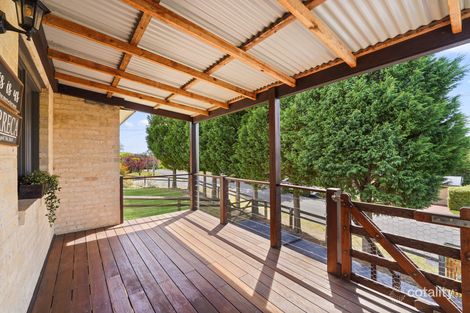 Property photo of 2 Chalker Crescent Mittagong NSW 2575