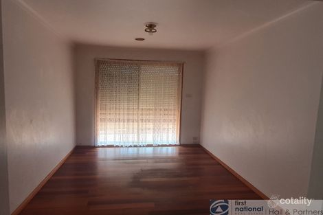 Property photo of 90 Kurrajong Road Narre Warren VIC 3805