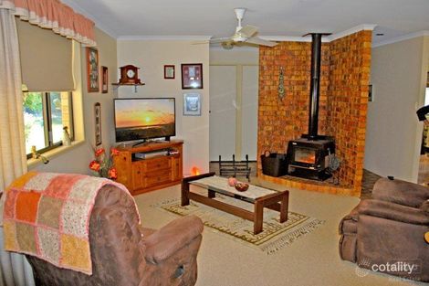 Property photo of 9 Drury Street Sharon QLD 4670