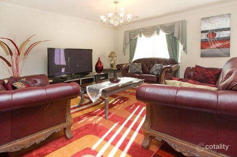 Property photo of 15 Hall Mark Road Mordialloc VIC 3195