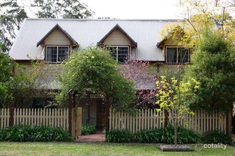 Property photo of 22 Mackellar Circle Springwood NSW 2777
