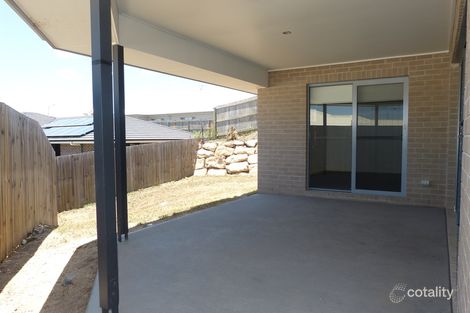 Property photo of 7 Sturt Court Glen Eden QLD 4680