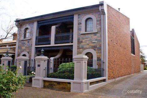 Property photo of 2/382 Halifax Street Adelaide SA 5000