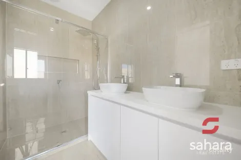 Property photo of 4 Commonwealth Circuit Donnybrook VIC 3064