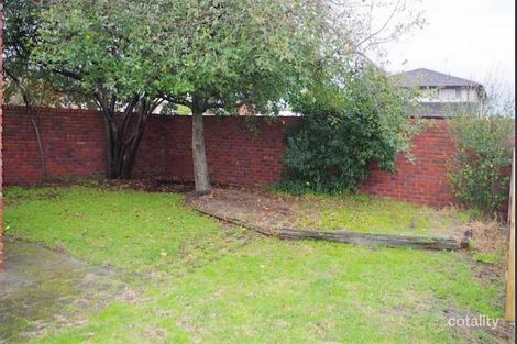 Property photo of 24 Claronga Street Bentleigh East VIC 3165