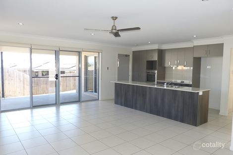 Property photo of 7 Sturt Court Glen Eden QLD 4680