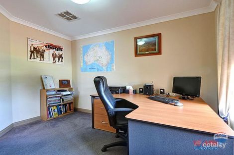 Property photo of 47 Busch Parkway Pearsall WA 6065