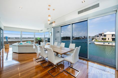 Property photo of 11 Nyari Court Halls Head WA 6210