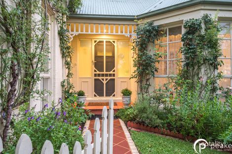 Property photo of 10 Gingham Place Berwick VIC 3806