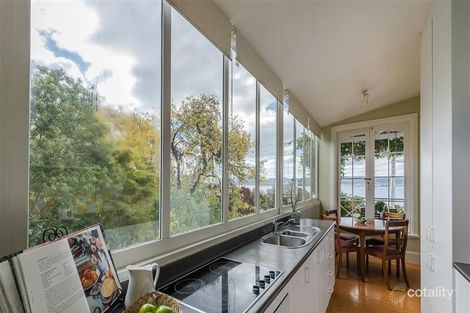 Property photo of 3 Red Knights Road Sandy Bay TAS 7005