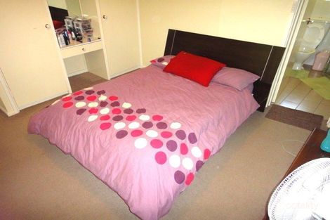 Property photo of 1/28 Discovery Street Red Hill ACT 2603