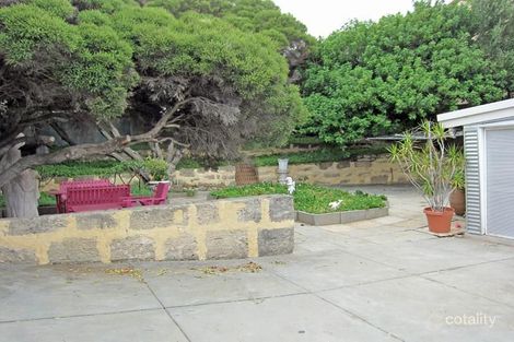 Property photo of 36 West Coast Drive Marmion WA 6020