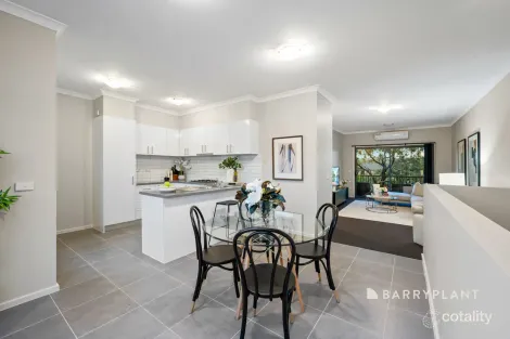 Property photo of 11 Sable Circuit Officer VIC 3809
