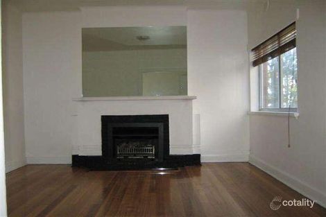 Property photo of 3/79 Marine Parade Elwood VIC 3184