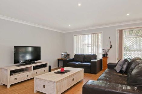 Property photo of 14 Ashmore Crescent Kanahooka NSW 2530