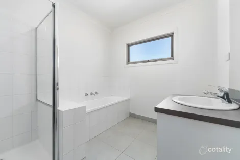 Property photo of 9/35 Lily Way Skye VIC 3977