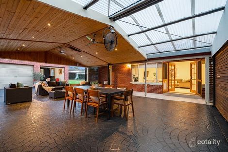 Property photo of 4 Down Court West Wodonga VIC 3690