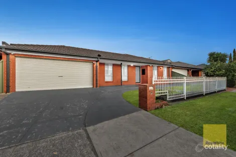 15 Aquamarine Ct, St Albans, VIC 3021